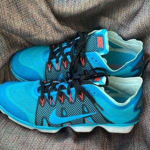 Nike Zoom Agility 2 Men’s Size 10 Teal Blue Athletic Sneakers Trainers
